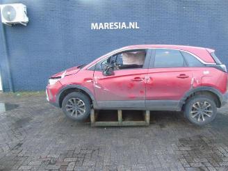 Vrakbiler auto Opel Crossland Crossland (X), SUV, 2017 1.2 Turbo 12V 2023/4