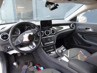 Mercedes Cla-klasse CLA Shooting Brake (117.9), Combi, 2015 / 2019 1.5 CLA-180 d 16V picture 3