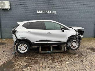 Démontage voiture Renault Captur Captur I (2R), SUV, 2013 1.2 TCE 16V EDC 2016/5