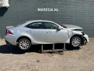 Uttjänta bilar auto Lexus IS IS (E3), Sedan, 2013 300h 2.5 16V 2013/7