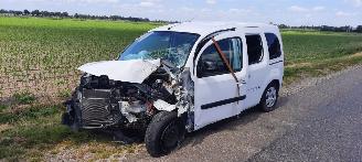 Démontage voiture Renault Kangoo 1.2 tce 2016/4