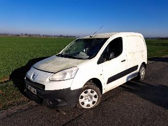 rozbiórka samochody ciężarowe Peugeot Partner 1.6 hdi 2012/1