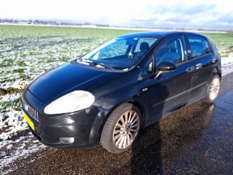 Voiture accidenté Fiat Grande Punto 1.4 Turbo 2008/7