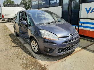 demontáž osobní automobily Citroën C4-picasso 1.6 HDI 2010/2