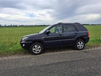 Auto incidentate Kia Sportage 2.0 BENZINE / LPG 2009/3