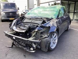 Salvage car Tesla Model Y Model Y (5YJY), SUV, 2019 RWD 2023/5