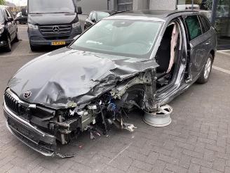demontáž osobní automobily Skoda Octavia Octavia Combi (NXAC), Combi 5-drs, 2019 1.0 TSI e-TEC 12V 2024/5