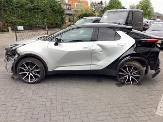 Toyota C-HR C-HR (X2,H2), SUV, 2023 2.0 16V Hybrid 200 picture 8