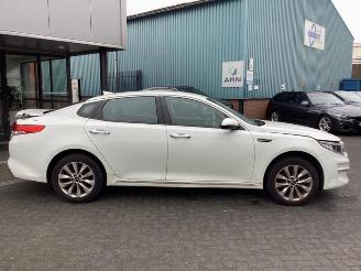 Kia Optima Optima (JFA), Sedan, 2015 1.7 CRDi 16V picture 4