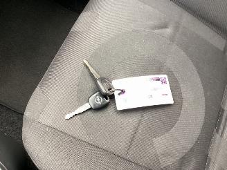 Opel Agila 1.2 picture 15