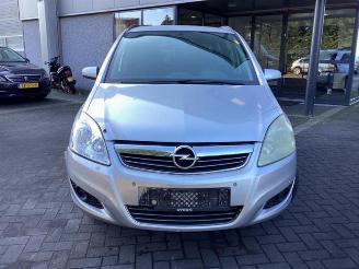 Opel Zafira Zafira (M75), MPV, 2005 / 2015 1.8 16V Ecotec picture 2