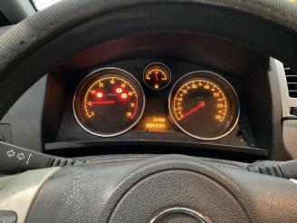 Opel Zafira Zafira (M75), MPV, 2005 / 2015 1.8 16V Ecotec picture 7