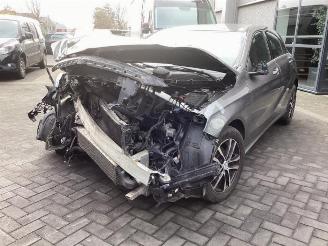 Vrakbiler auto Mercedes A-klasse A (W176), Hatchback, 2012 / 2018 1.5 A-180 CDI, A-180d 16V 2014/7