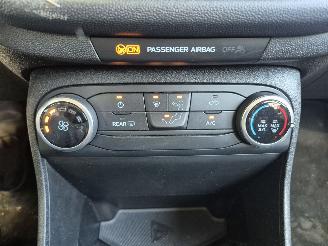 Ford Fiesta 1.1 Trend picture 18