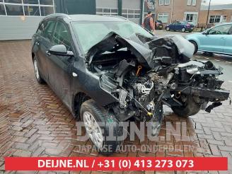 rozbiórka samochody osobowe Kia Cee d Ceed Sportswagon (CDF), Combi 5-drs, 2018 1.4i 16V 2019