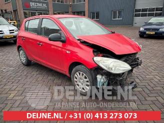 Uttjänta bilar auto Hyundai I-20 i20, Hatchback, 2008 / 2015 1.2i 16V 2008/12