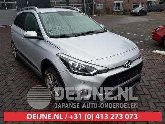 Salvage car Hyundai I-20 i20 (GBB), Hatchback, 2014 / 2020 1.4 CRDi 16V 2016/3