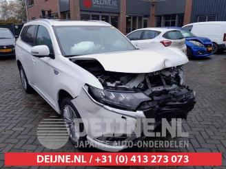 Auto da rottamare Mitsubishi Outlander  2019