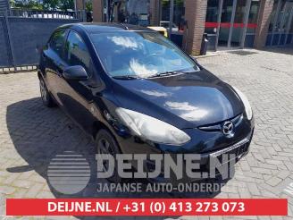 skadebil auto Mazda 2 2 (DE), Hatchback, 2007 / 2015 1.3 16V S-VT 2012/10