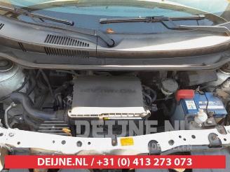 Daihatsu Materia Materia, Hatchback, 2006 / 2011 1.3 16V picture 14