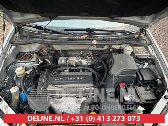 Mitsubishi Outlander Outlander (CU), SUV, 2001 / 2007 2.0 16V 4x4 picture 32