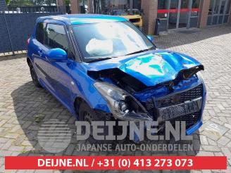 Auto da rottamare Suzuki Swift Swift (ZA/ZC/ZD), Hatchback, 2010 / 2017 1.6 Sport VVT 16V 2011/10