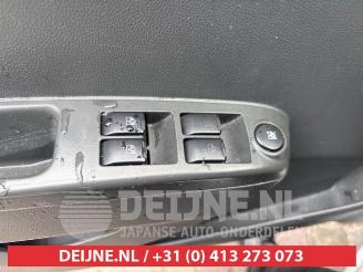 Chevrolet Spark Spark (M300), Hatchback, 2010 1.0 16V picture 16