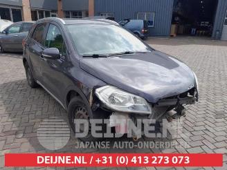 demontáž osobní automobily Suzuki SX4 SX4 S-Cross (JY), SUV, 2013 1.6 16V 2015