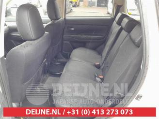 Mitsubishi Outlander Outlander (GF/GG), SUV, 2012 / 2022 2.0 16V PHEV 4x4 picture 15