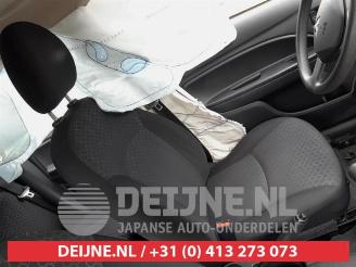 Mitsubishi Space-star Space Star (A0), Hatchback, 2012 1.0 12V picture 10