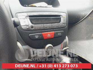 Toyota Aygo Aygo (B10), Hatchback, 2005 / 2014 1.0 12V VVT-i picture 15