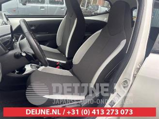 Toyota Aygo Aygo (B40), Hatchback, 2014 1.0 12V VVT-i picture 24