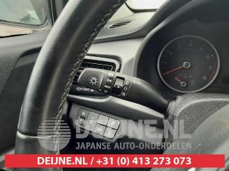 Kia Rio Rio IV (YB), Hatchback, 2017 1.0i T-GDi 100 12V picture 10