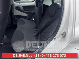 Toyota Aygo Aygo (B10), Hatchback, 2005 / 2014 1.0 12V VVT-i picture 17