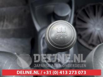 Toyota Yaris Yaris II (P9), Hatchback, 2005 / 2014 1.0 12V VVT-i picture 15