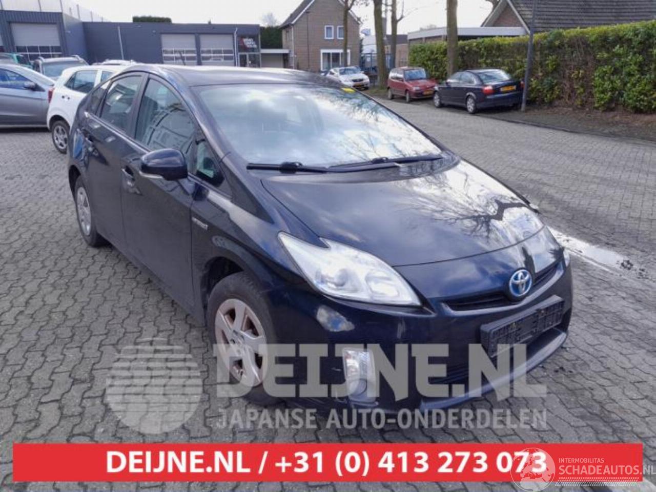 Toyota Prius Prius (ZVW3), Hatchback, 2009 / 2016 1.8 16V