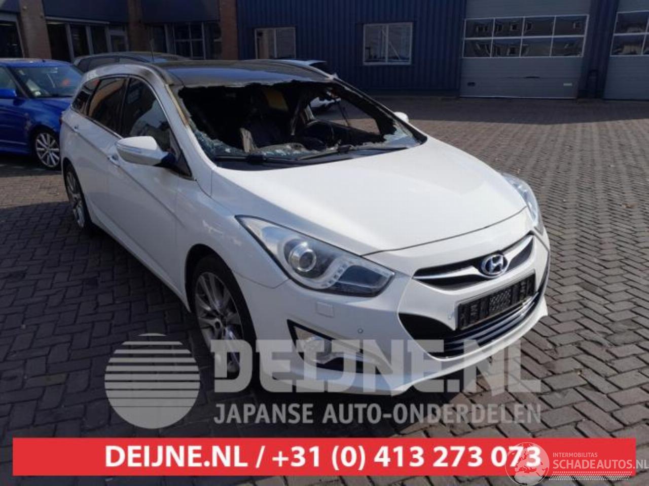Hyundai I-40 i40 CW (VFC), Combi, 2011 / 2019 2.0 GDI 16V