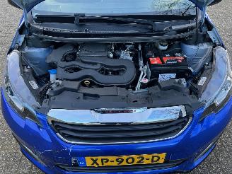 Peugeot 108 GT-Line 5-drs Navi, Camera, ECC picture 12