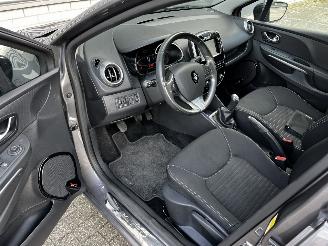 Renault Clio 0.9 TCE AIRCO / CRUISE / PDC picture 6