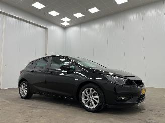 Schadeauto Opel Astra 1.2 Edition 5-drs Navi Clima 2020/9