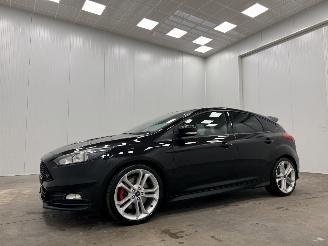 Ford Focus 2.0 ST 184kw 5-drs Navi Clima picture 4