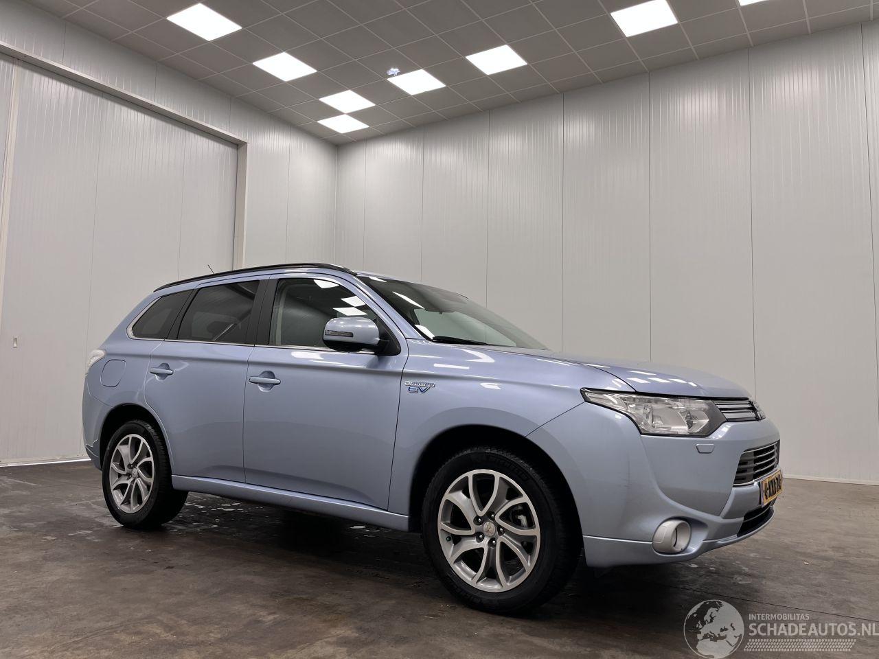 Mitsubishi Outlander 2.0 PHEV AWD Instyle+ Navi Clima