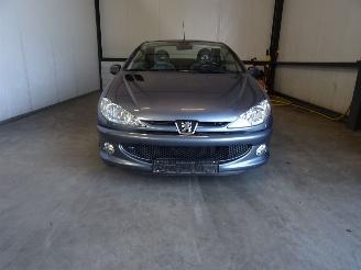 Coche siniestrado Peugeot 206 CABRIO 1.6 16V 2006/6