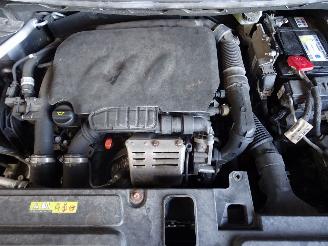 Opel Grandland 1.2 TURBO picture 5