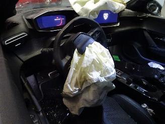 Peugeot 208 1.2 HYBRIDE picture 6