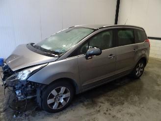 Uttjänta bilar auto Peugeot 5008 1.6 HDI 2016/5