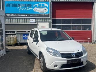 Uttjänta bilar auto Dacia Sandero Sandero I (BS), Hatchback, 2008 / 2013 1.2 16V 2011/12