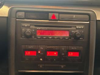 Audi A4 A4 (B7), Sedan, 2004 / 2008 2.0 20V picture 12