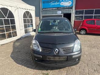 Renault Modus Modus/Grand Modus (JP), MPV, 2004 / 2012 1.6 16V picture 2