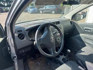 Daihatsu Cuore Cuore (L251/271/276), Hatchback, 2003 1.0 12V DVVT picture 4